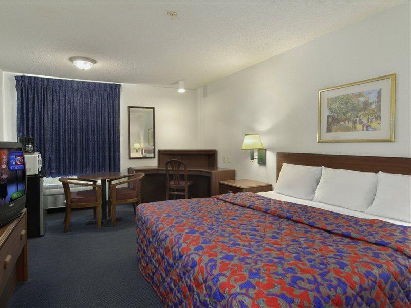 Red Roof Inn & Suites Savannah Airport Pooler Zimmer foto